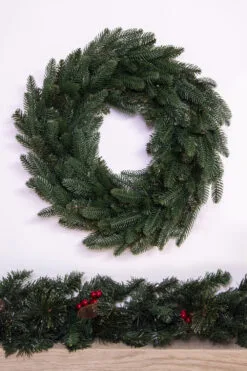 Hot Sale Christmas decorations store 21 The Ultra Mixed Pine Wreath (50cm-60cm)